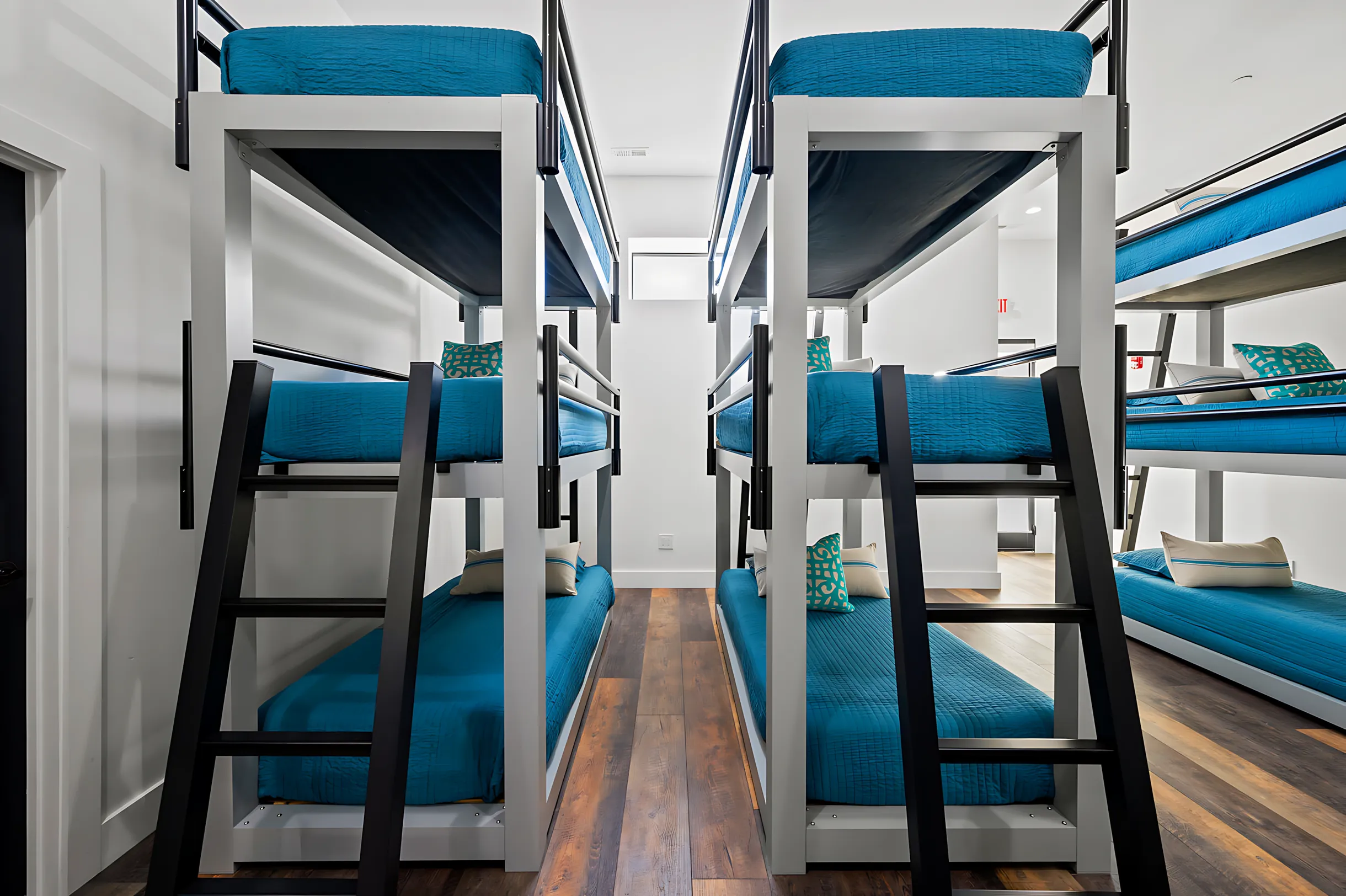 Wander Pigeon Vista #51