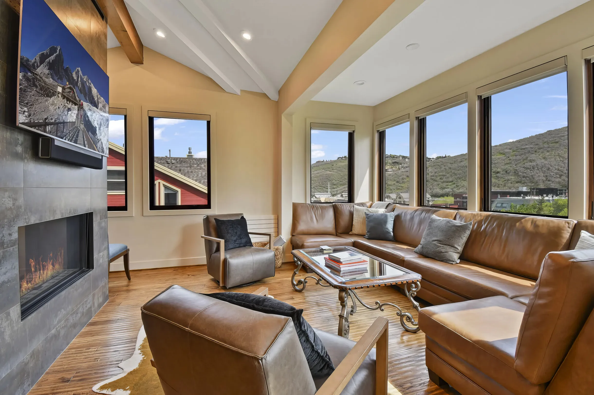 Woodside House #10
