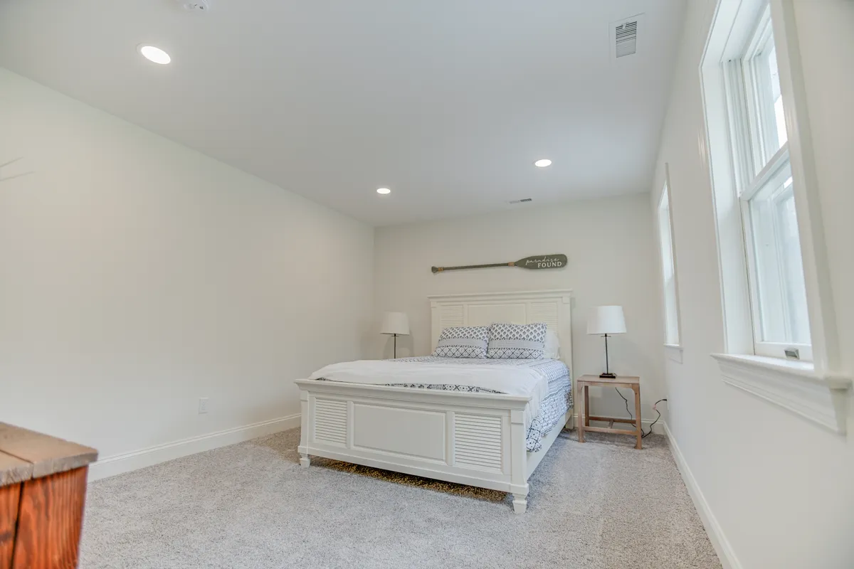 Bedroom 6 image