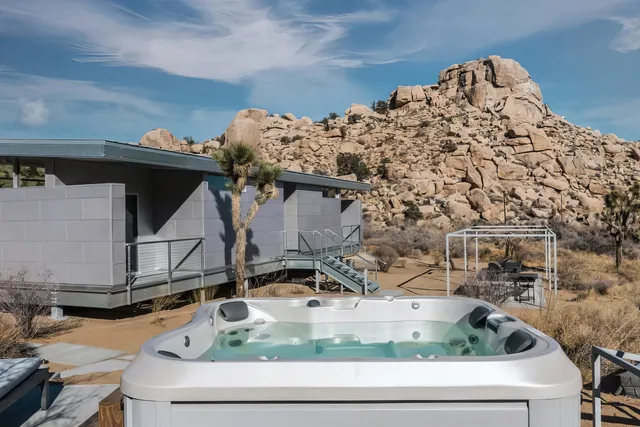 Wander High Desert Retreat #2