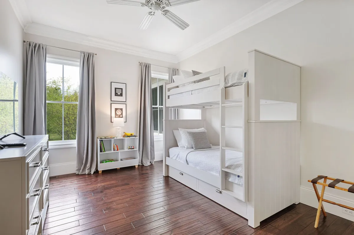 Bedroom 3 image