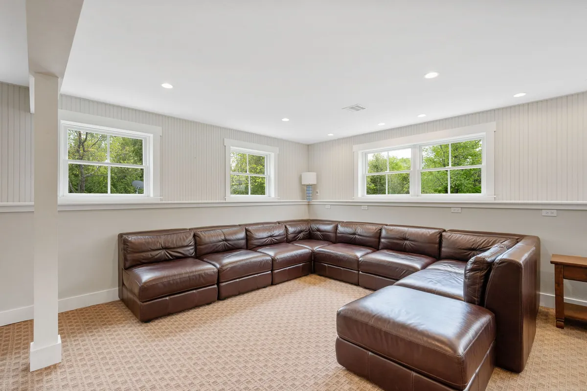Common Area image