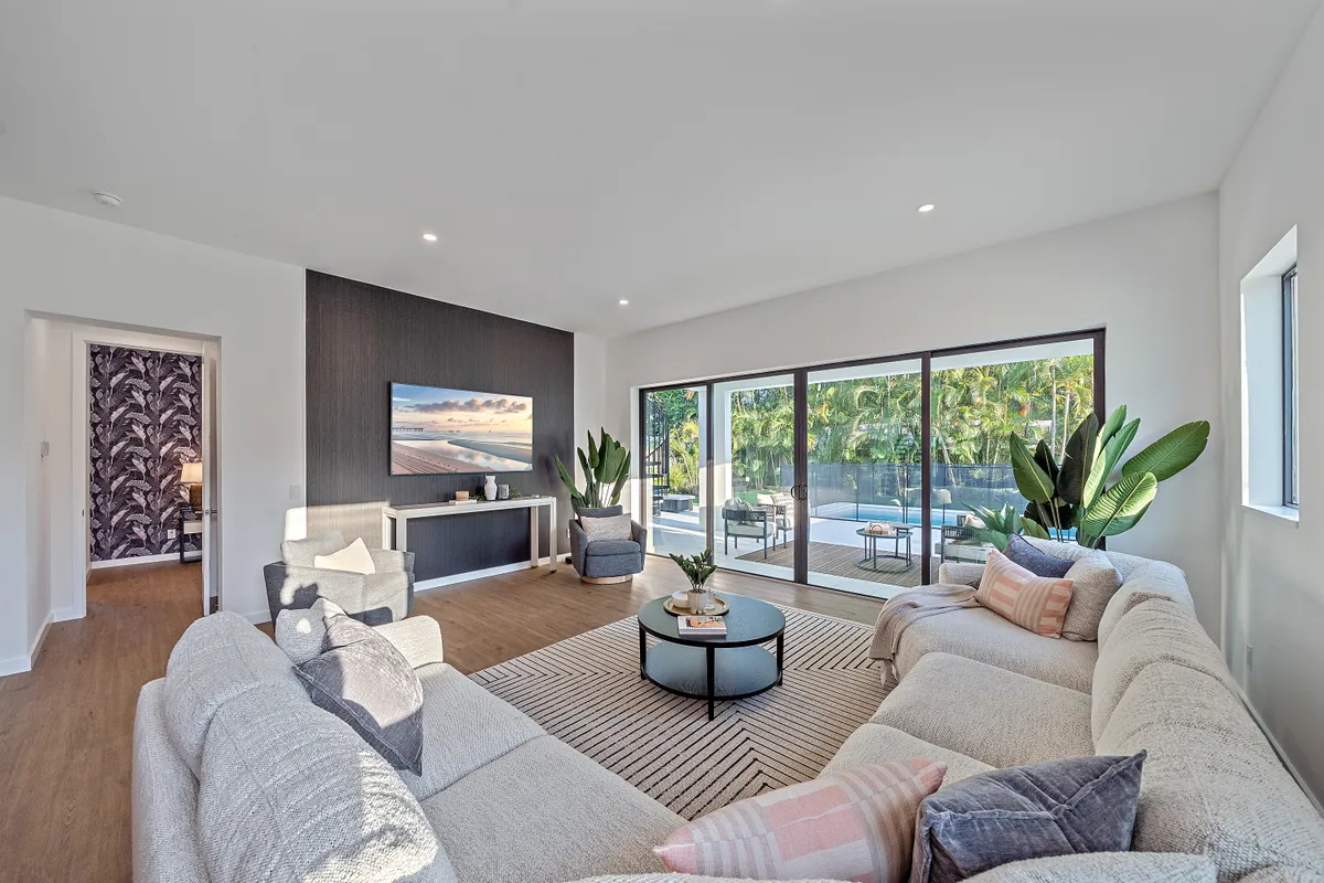 Wander Sarasota Springs