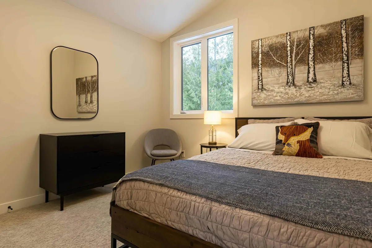 Bedroom 3 image