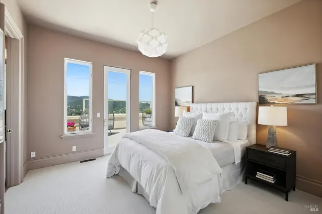 Bedroom 4 image 1