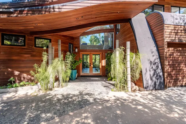 Wander Menlo Park #4