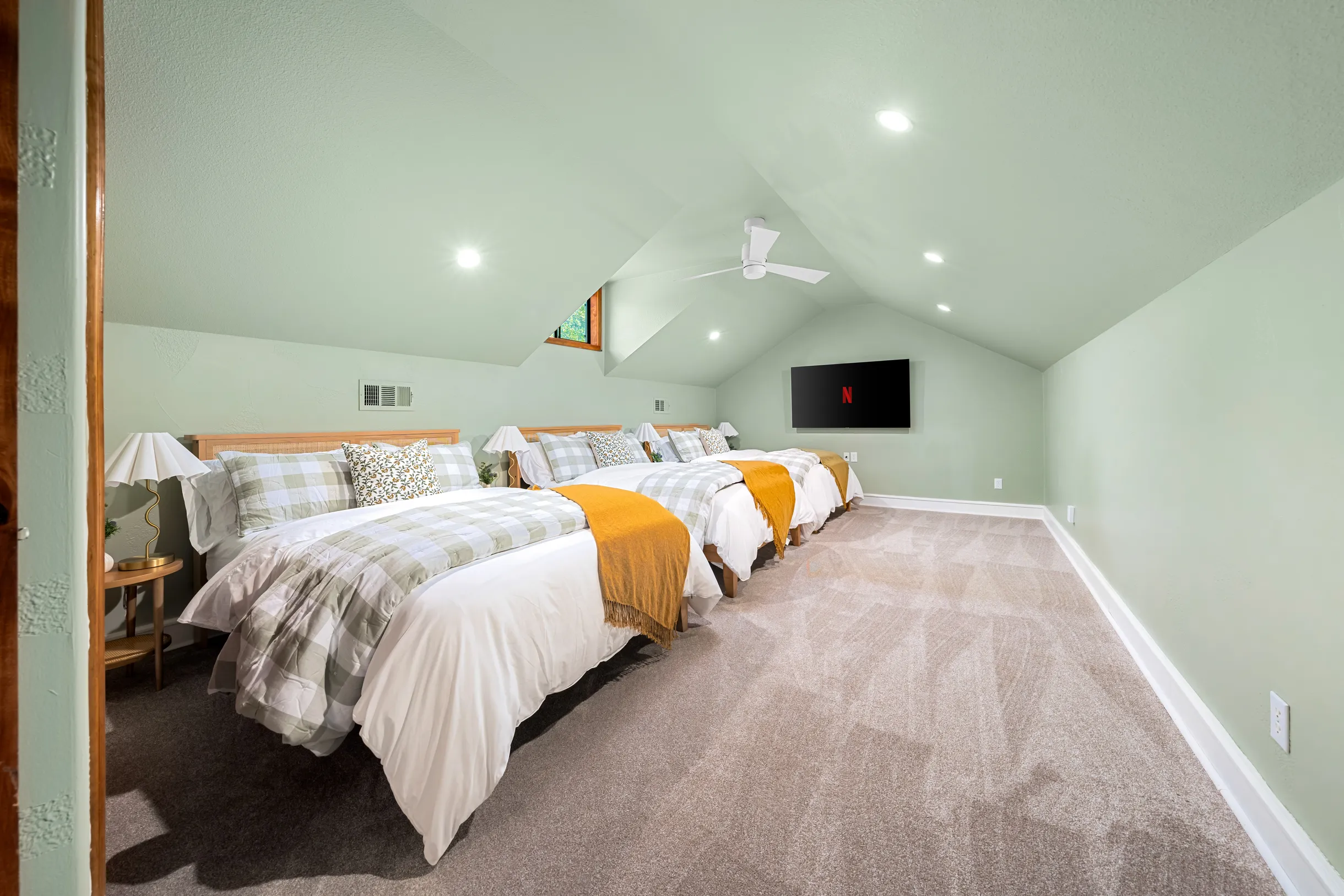 Wander Austin Ridge #7