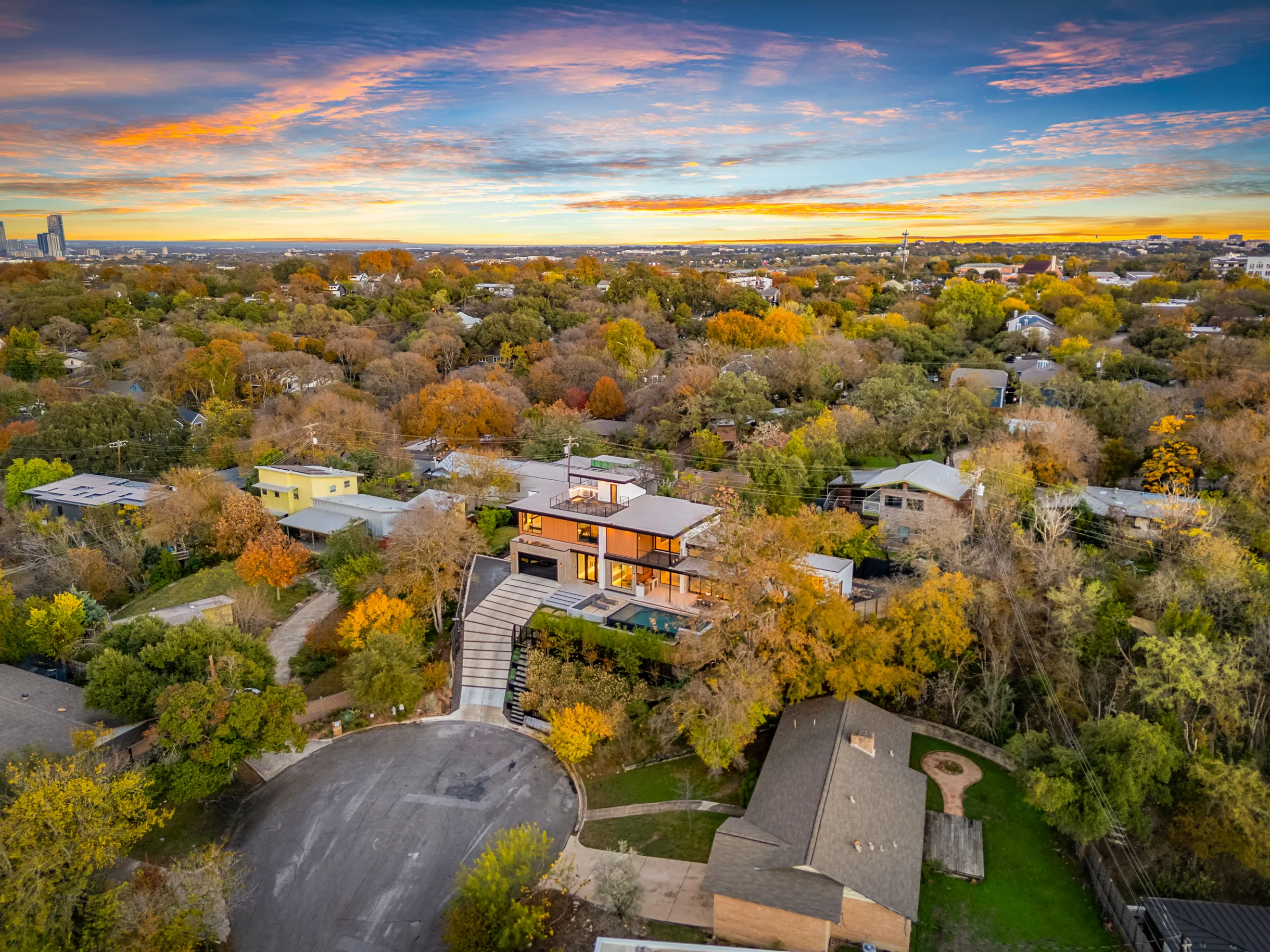 Wander Austin Oakhaven #60