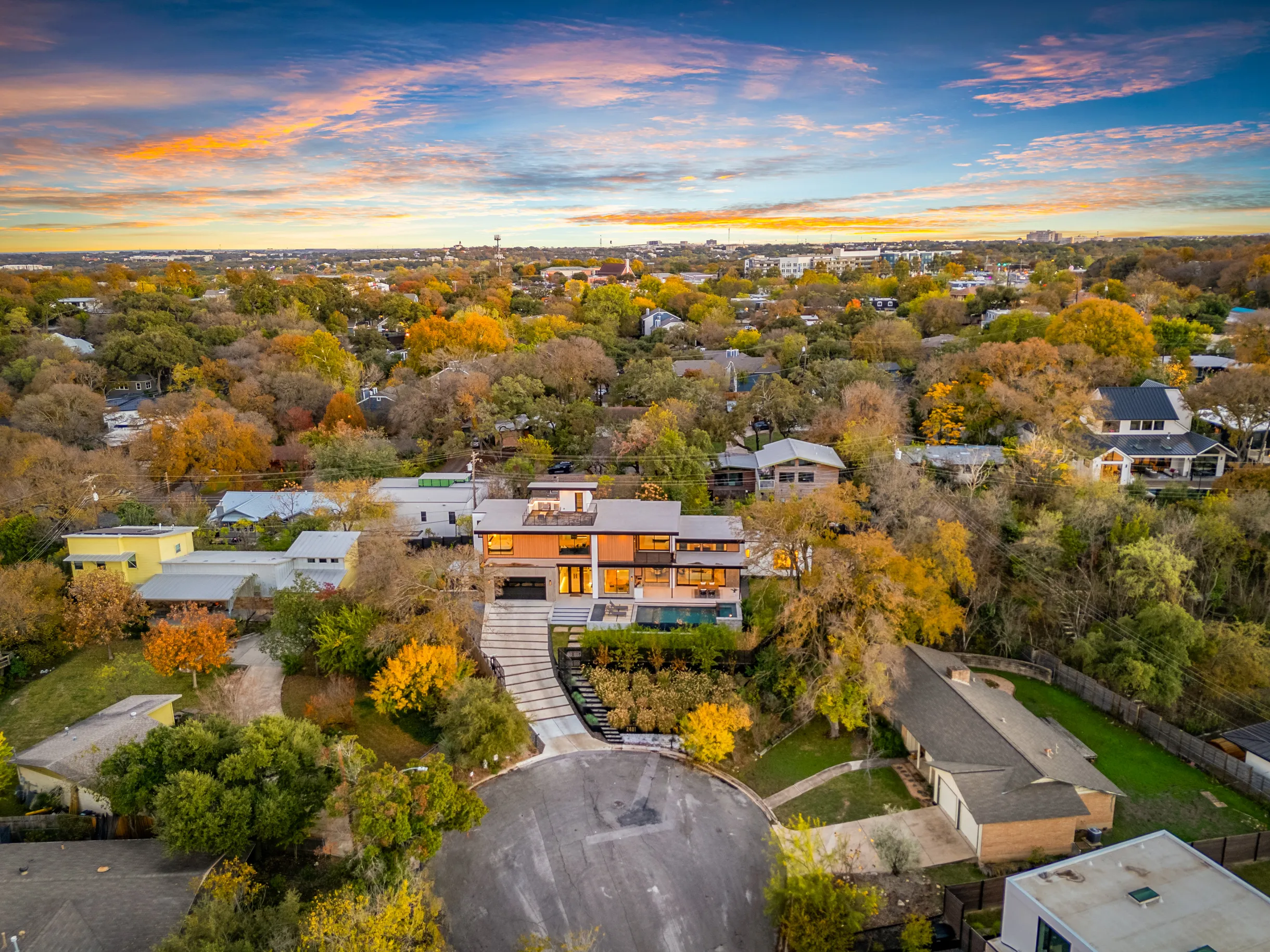 Wander Austin Oakhaven #84