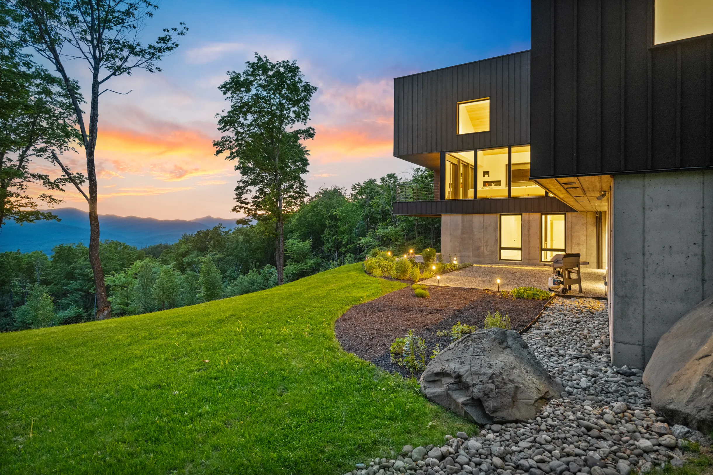 Wander Bear Creek #61