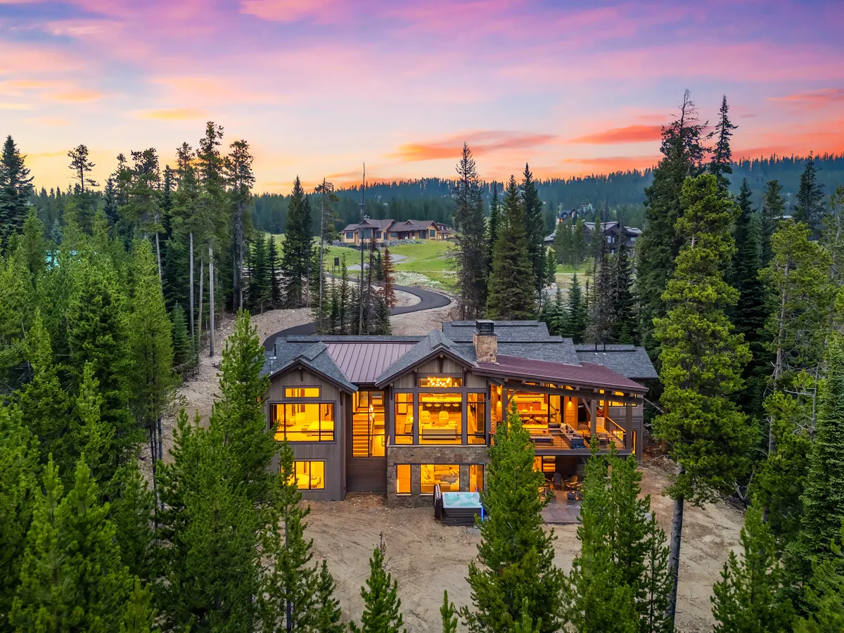 Wander Big Sky Summit