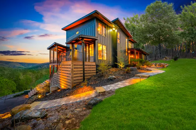 Wander Blue Ridge Pines