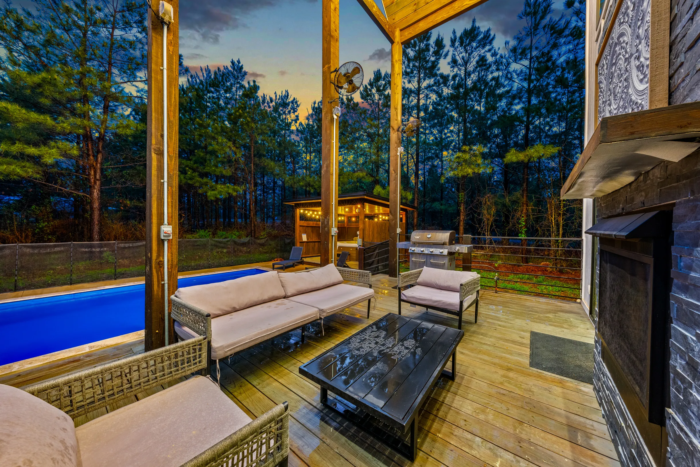 Wander Broken Bow Forest #40