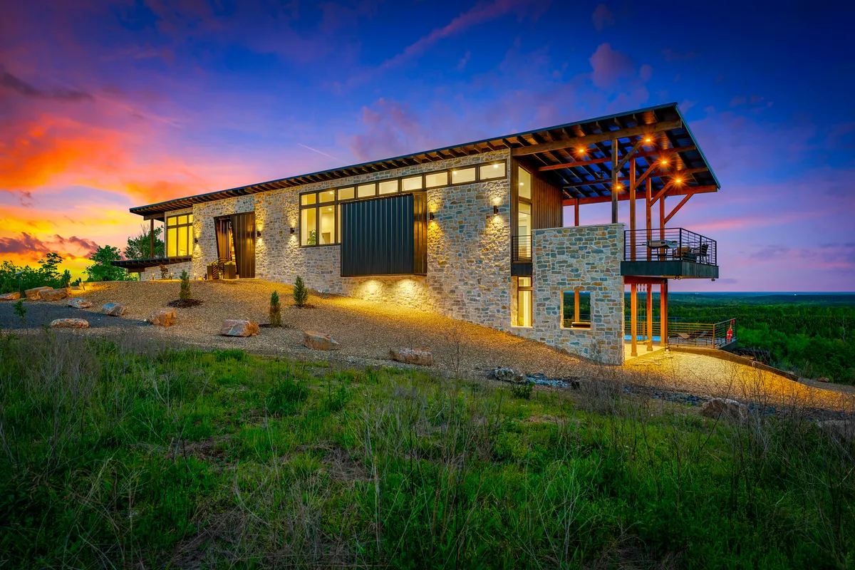 Home in Broken Bow property photo 5