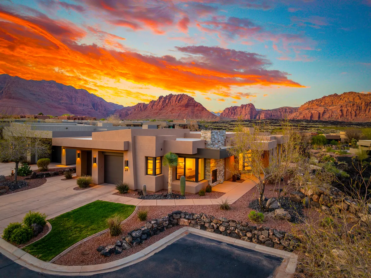 Wander Ivins Canyon #1