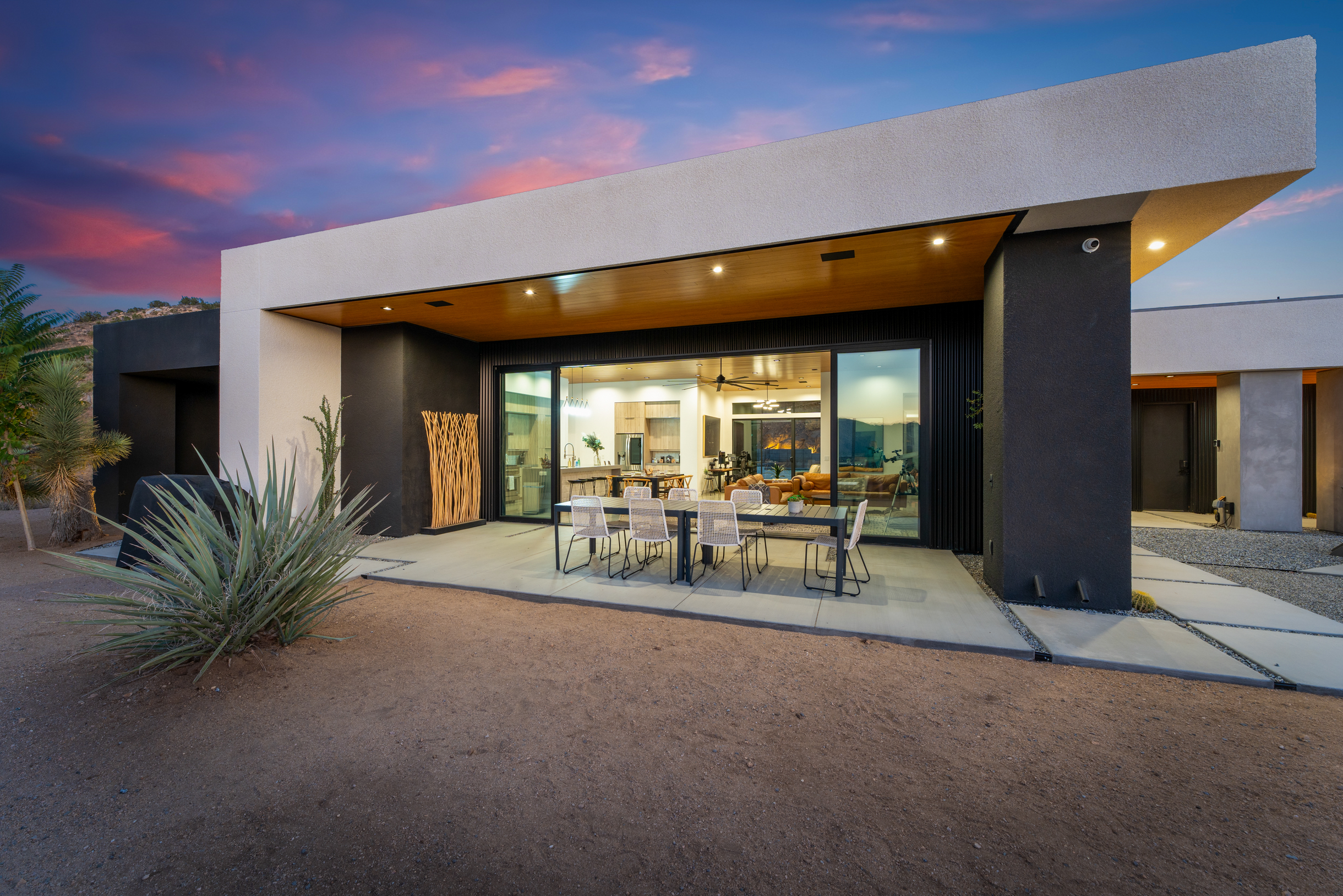 Wander Joshua Tree – 3 Bedroom Vacation Rental in Yucca Valley