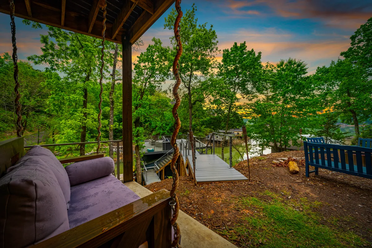 Wander Lake Lure Waters