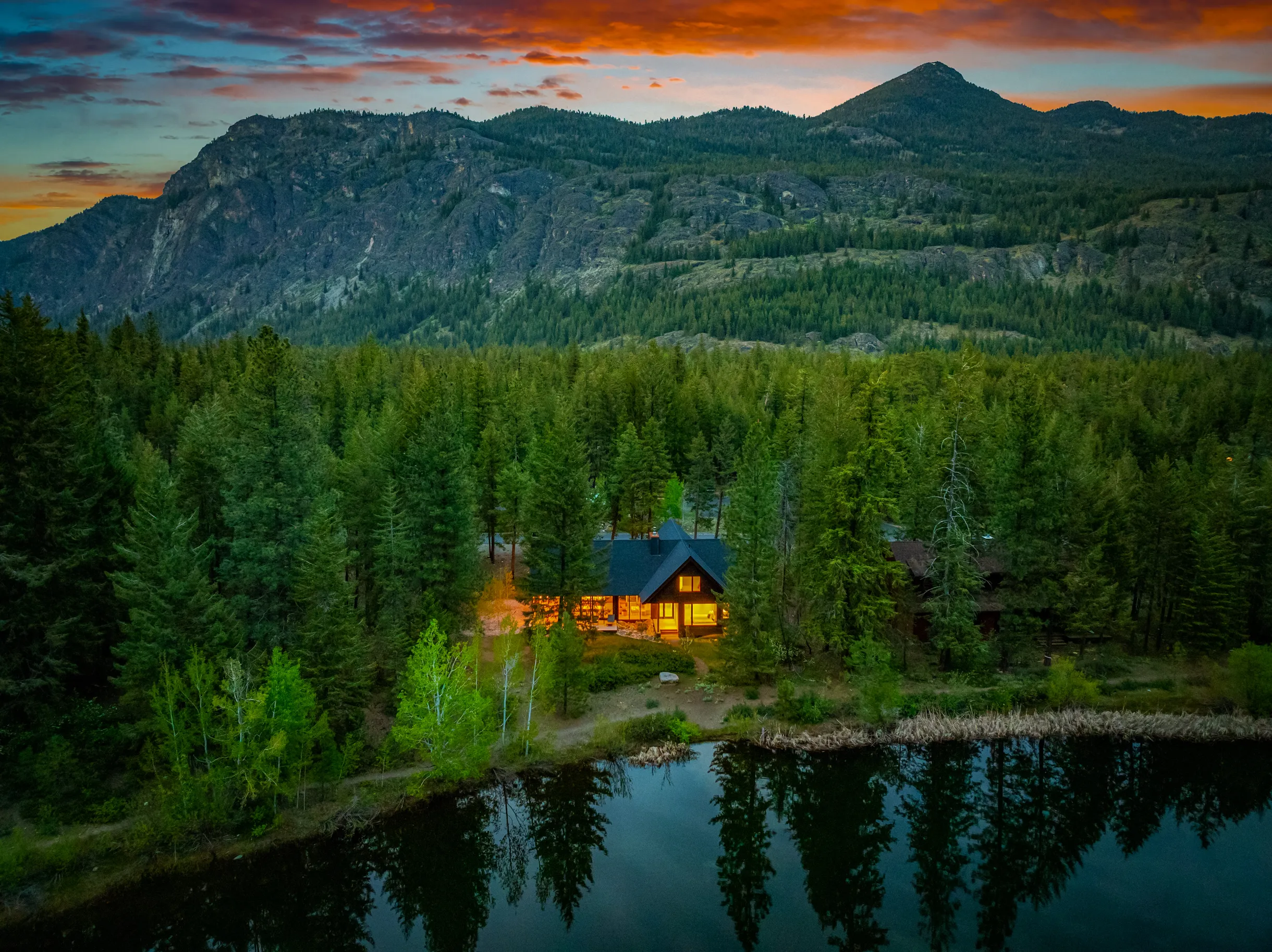 Wander Mazama Valley