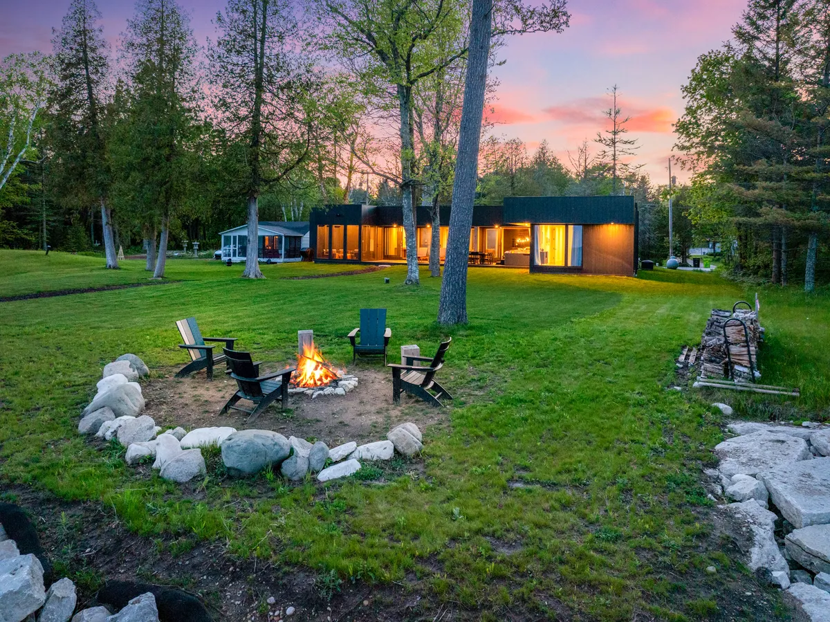 Wander Door County Shores