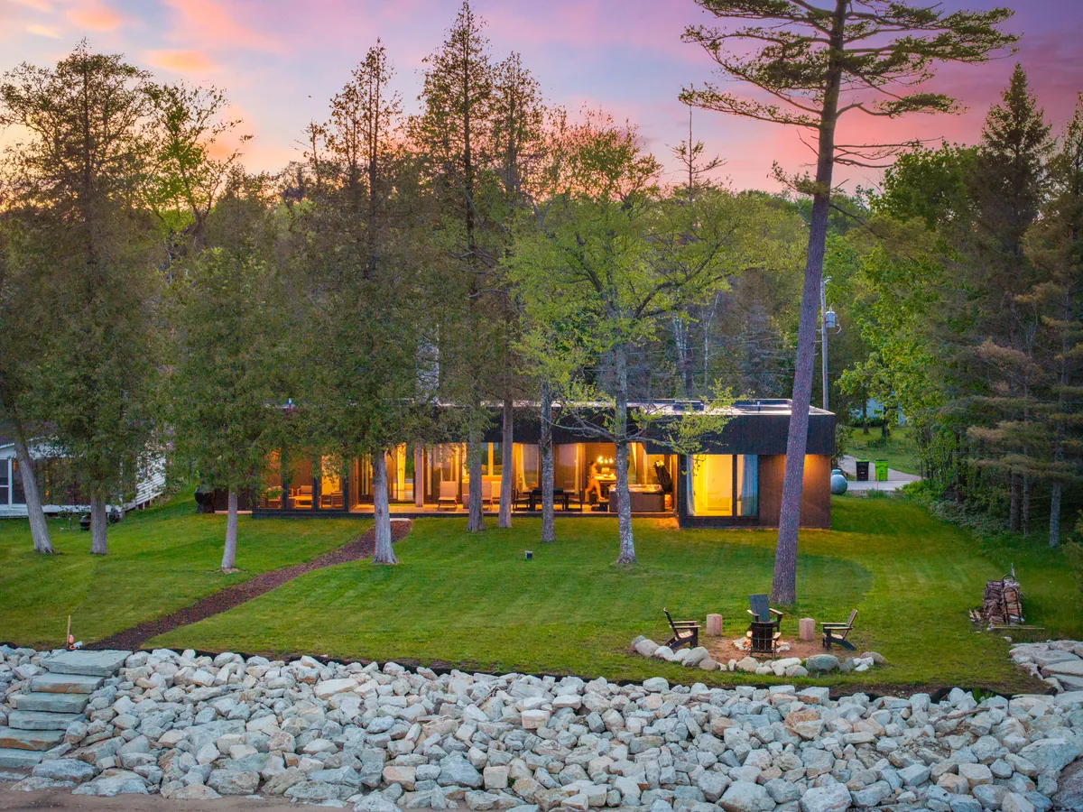 Wander Door County Shores