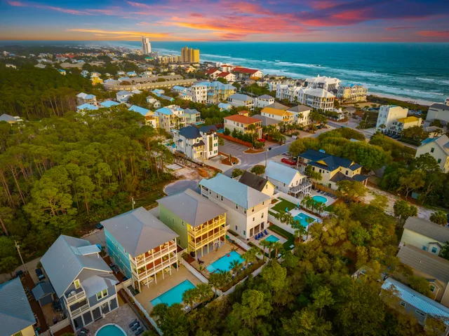 Wander Santa Rosa Shores