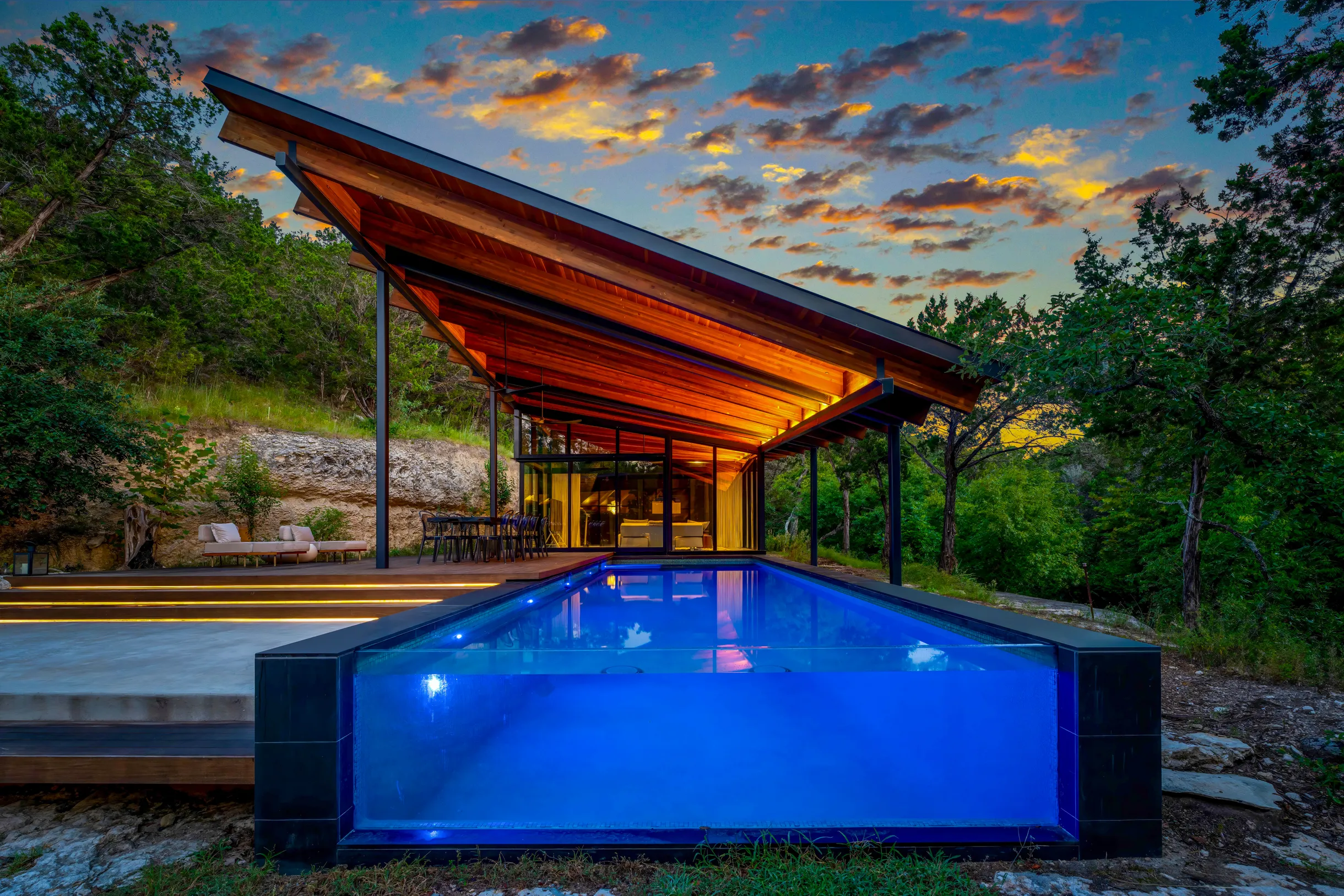 Wander Austin Falling Leaves #19