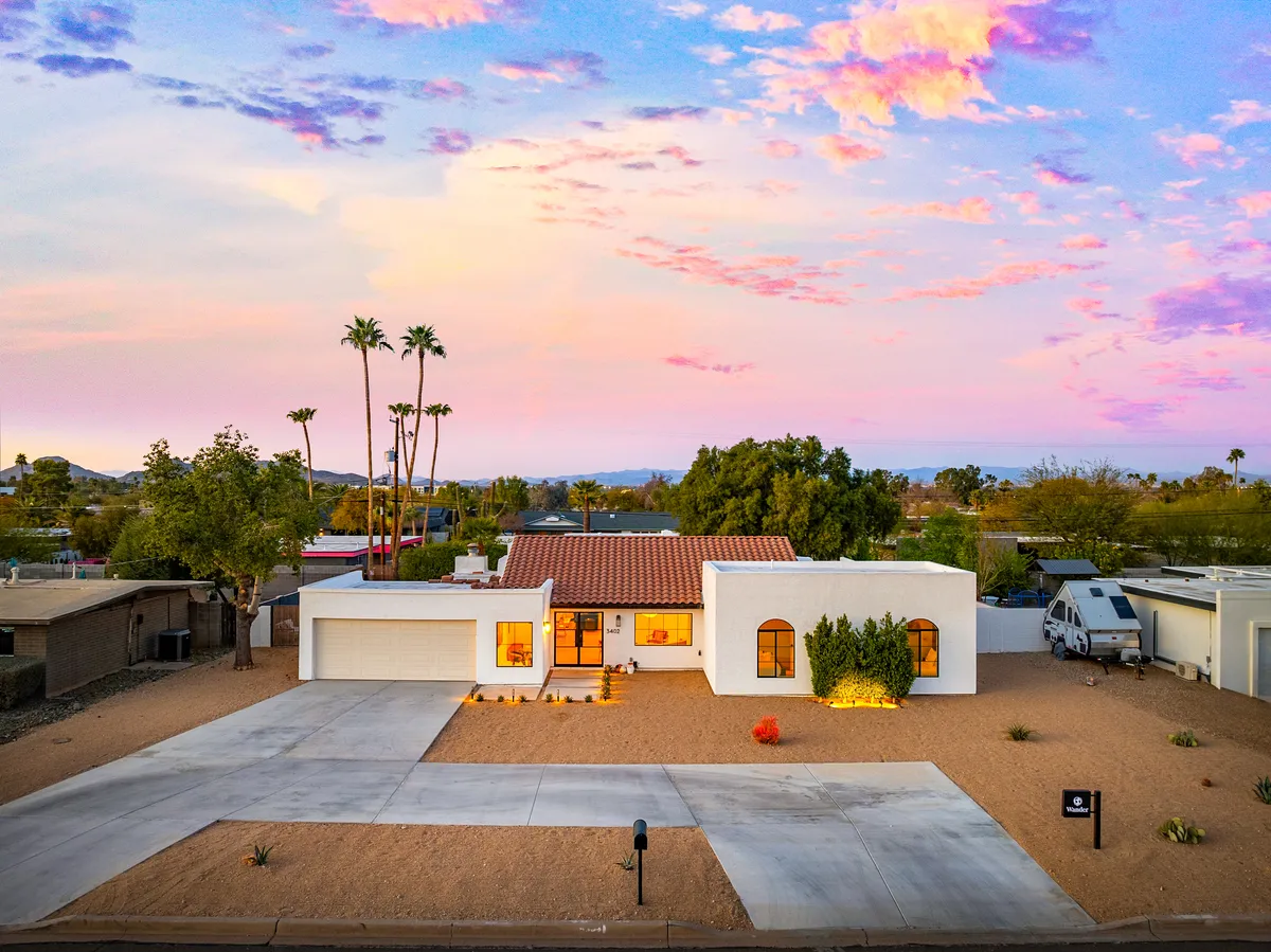 Wander Phoenix Vista