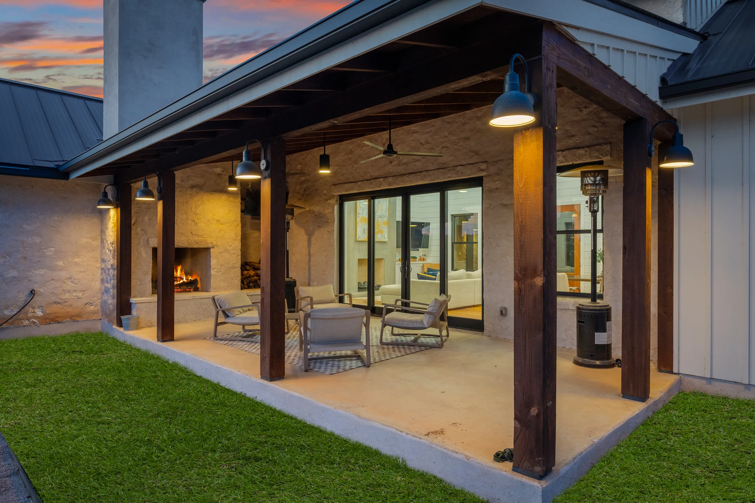 Wander Wimberley Hills #33