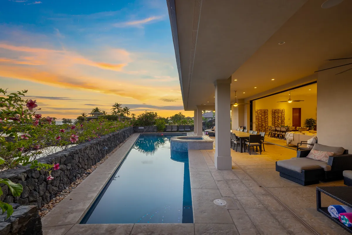 Wander Waikōloa Beach