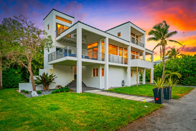 Wander Vero Beach #4