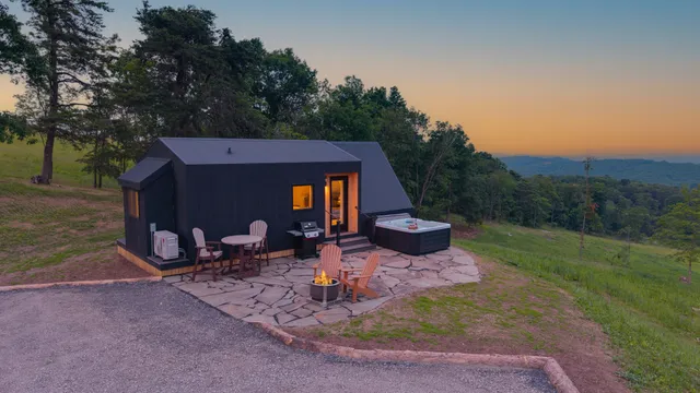 Wander Augusta Valley