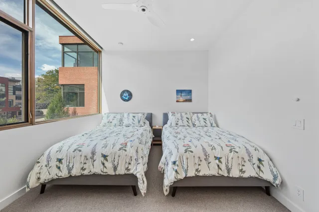 Bedroom 3 image 1