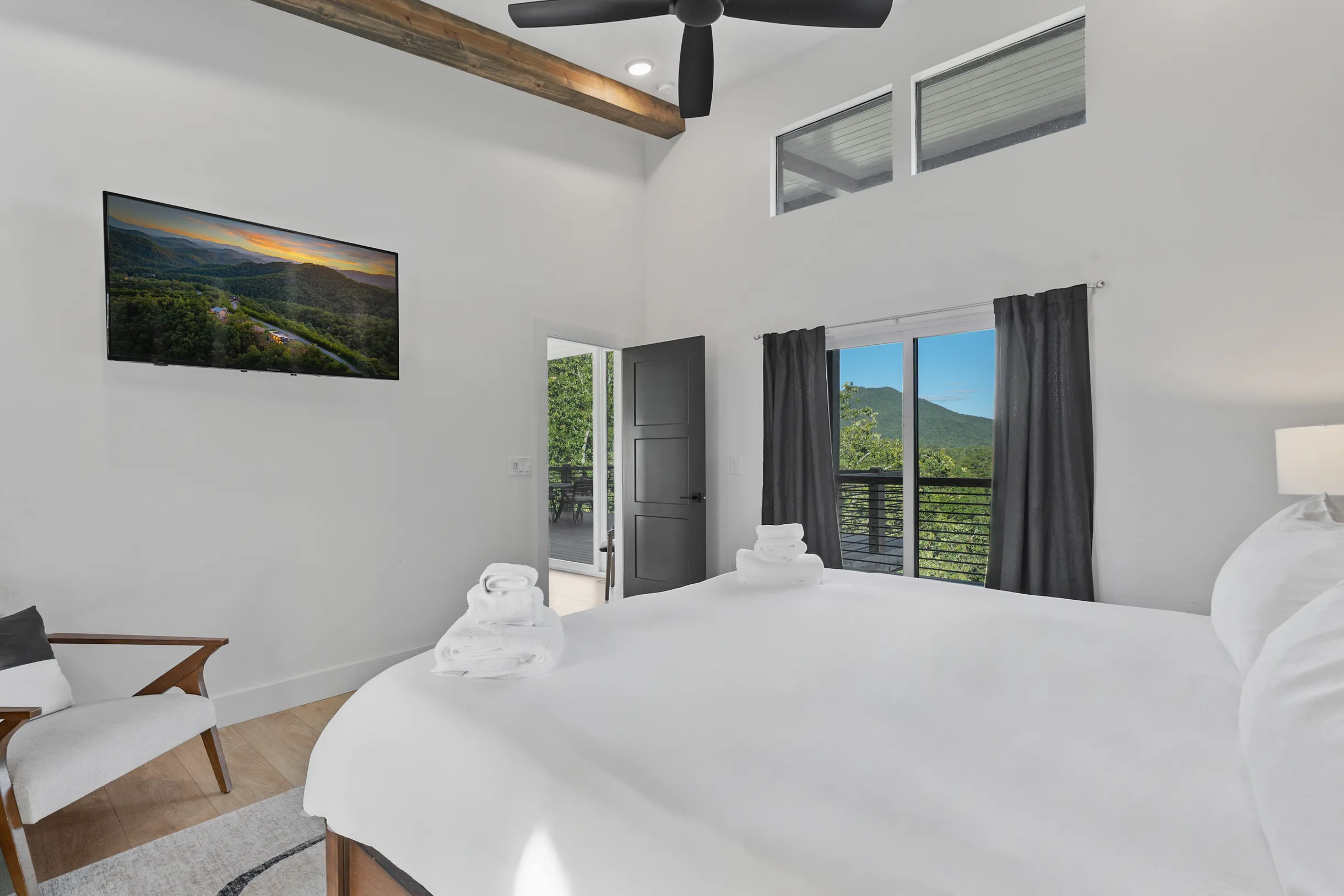 Wander Smoky Vista #57