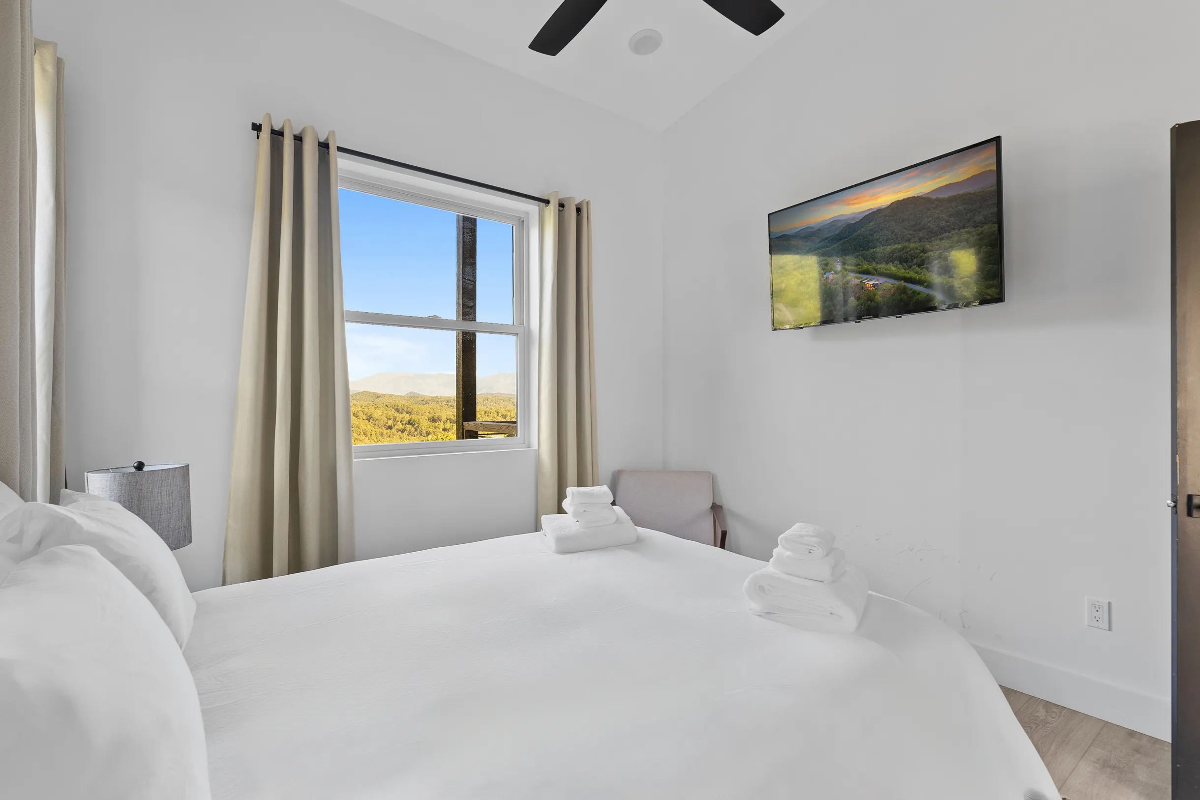 Wander Smoky Vista #59