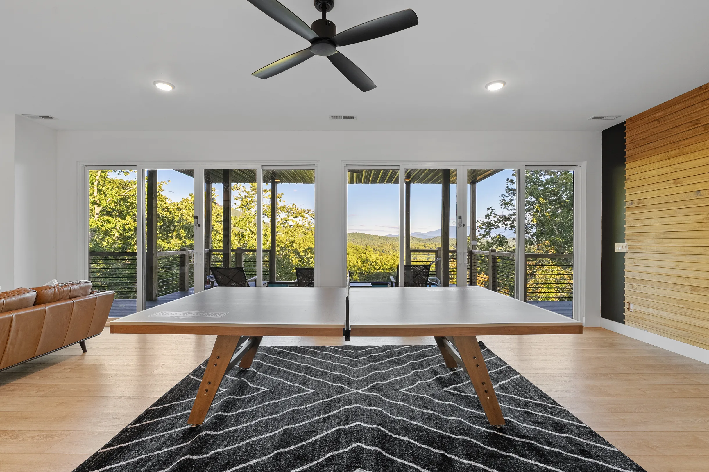 Wander Smoky Vista #12