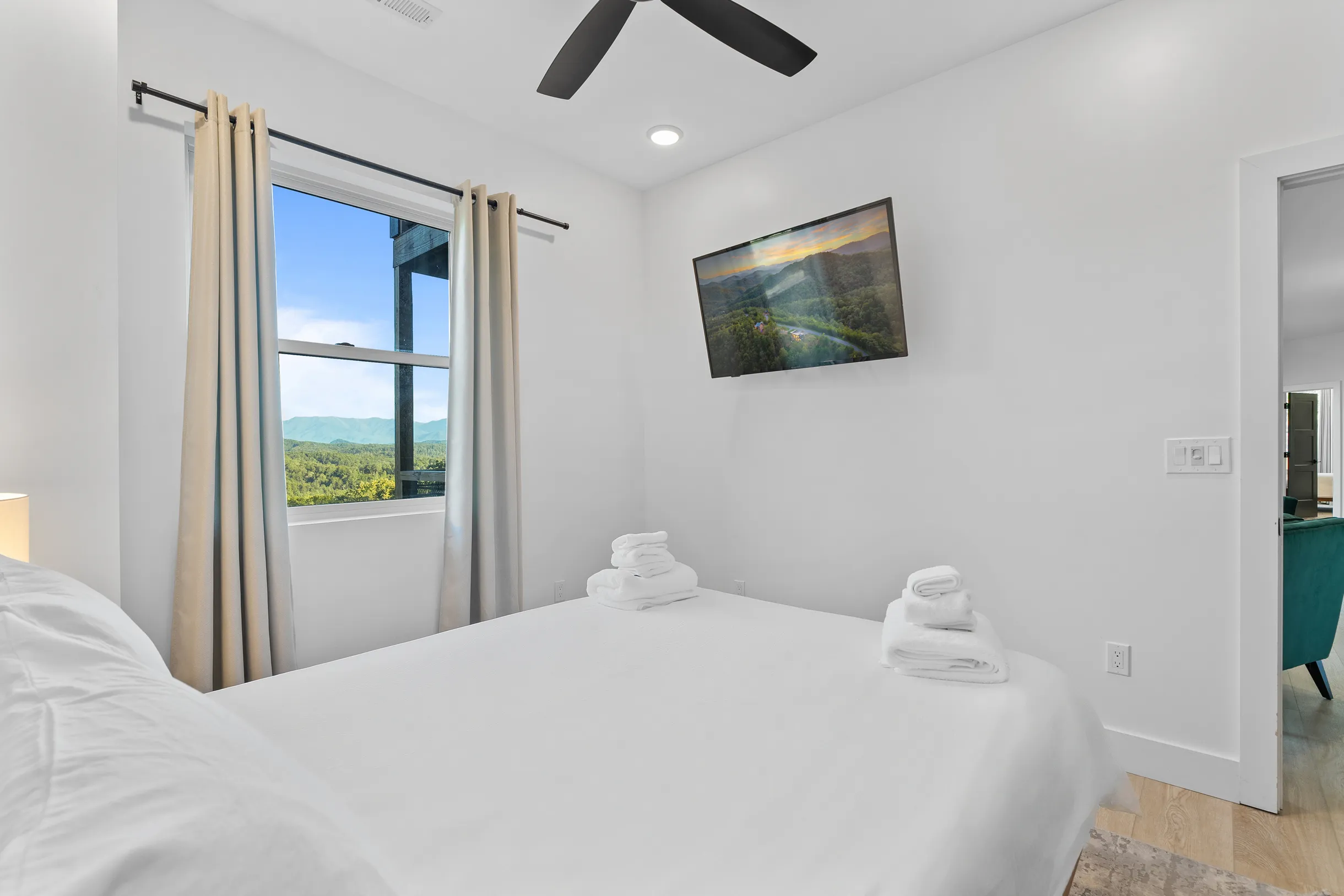 Wander Smoky Vista #52