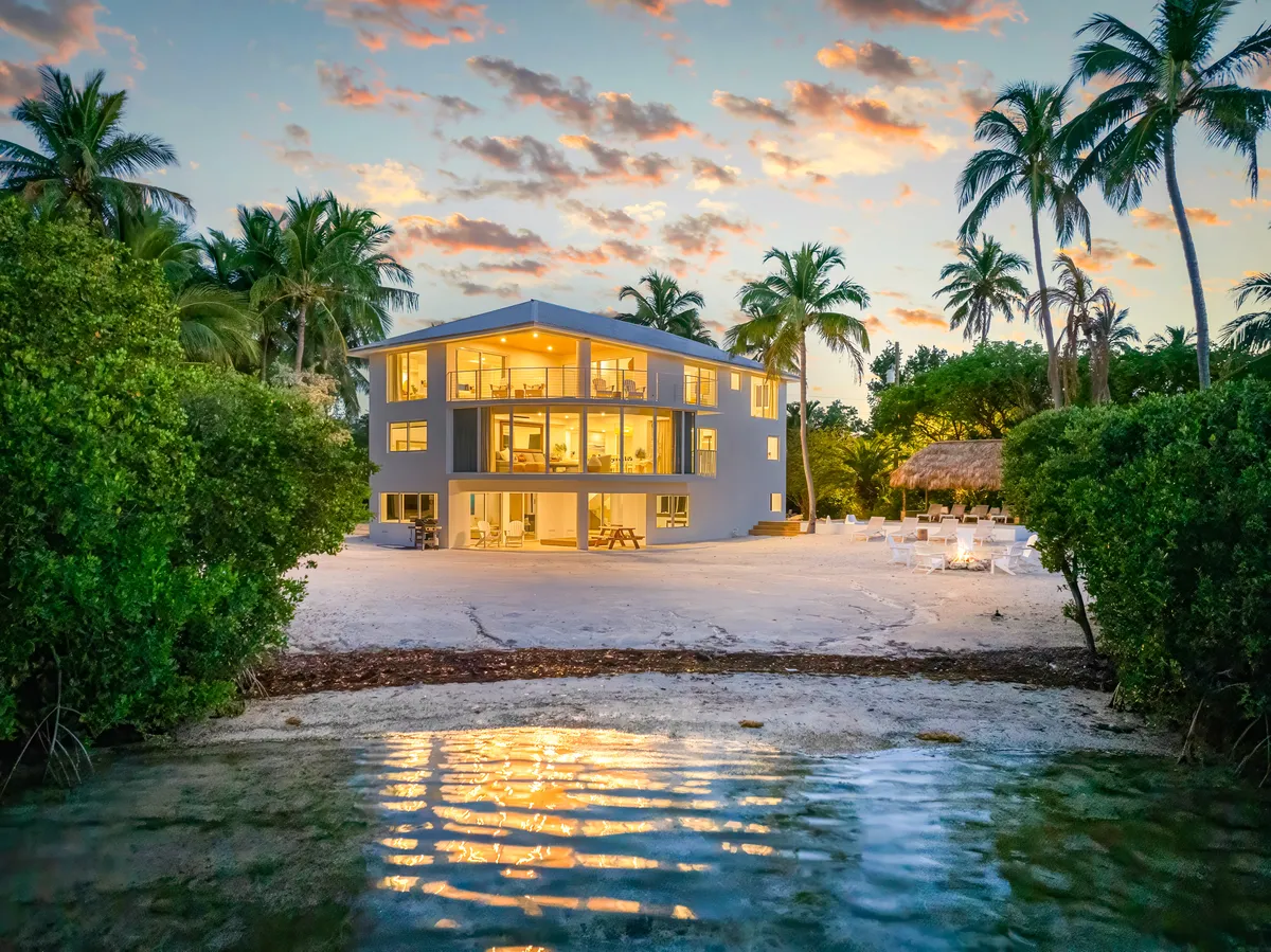 Wander Islamorada Beach #1