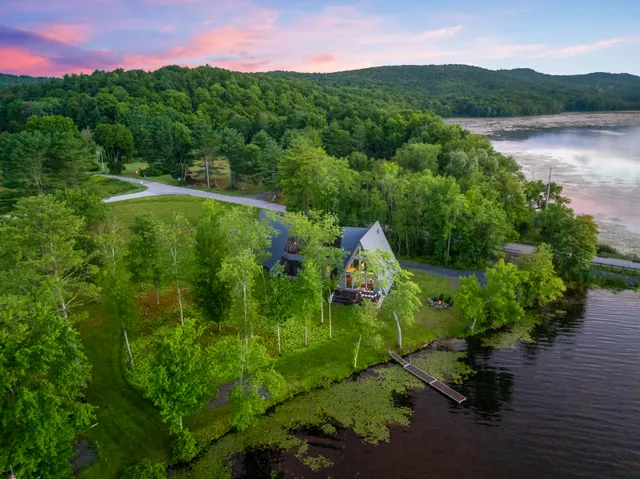 Wander Lake Bomoseen