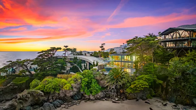 Wander Malibu Broad Beach