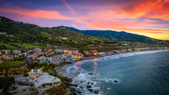 Wander Malibu Broad Beach