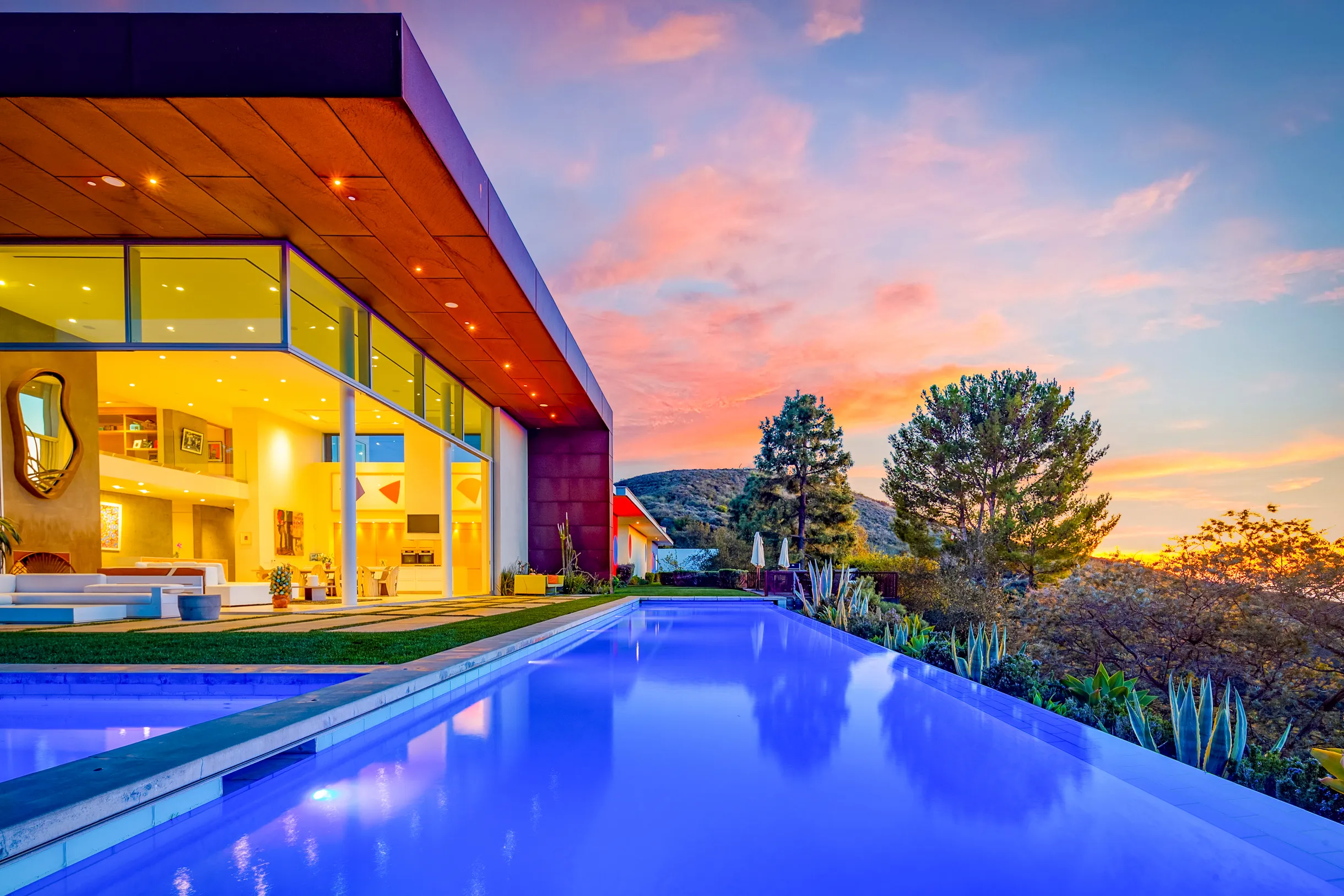 Wander Malibu Art Haven #90