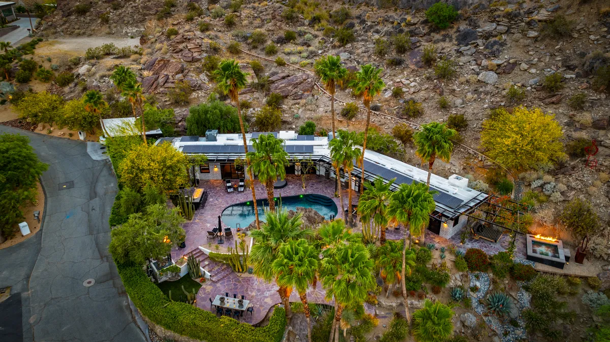 Wander Palm Springs Summit