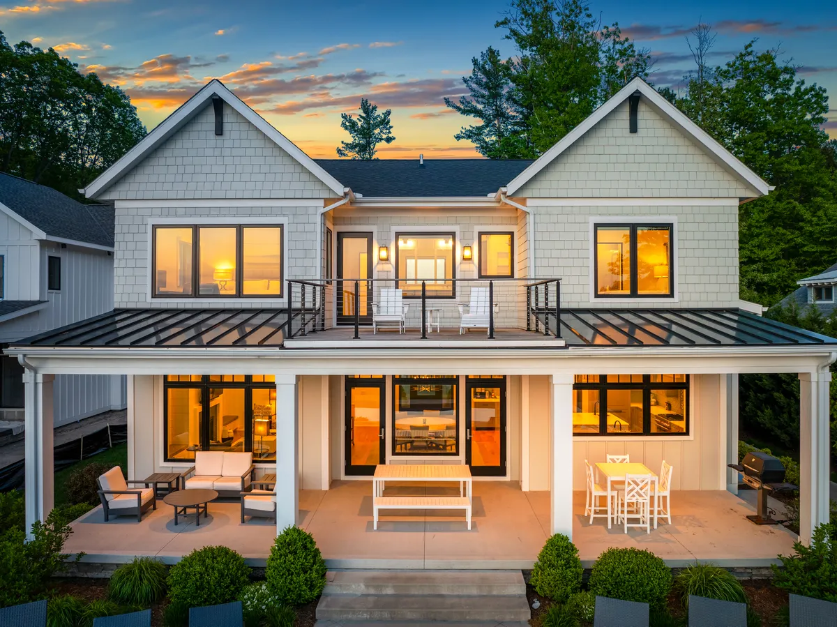 Wander Michigan Shores