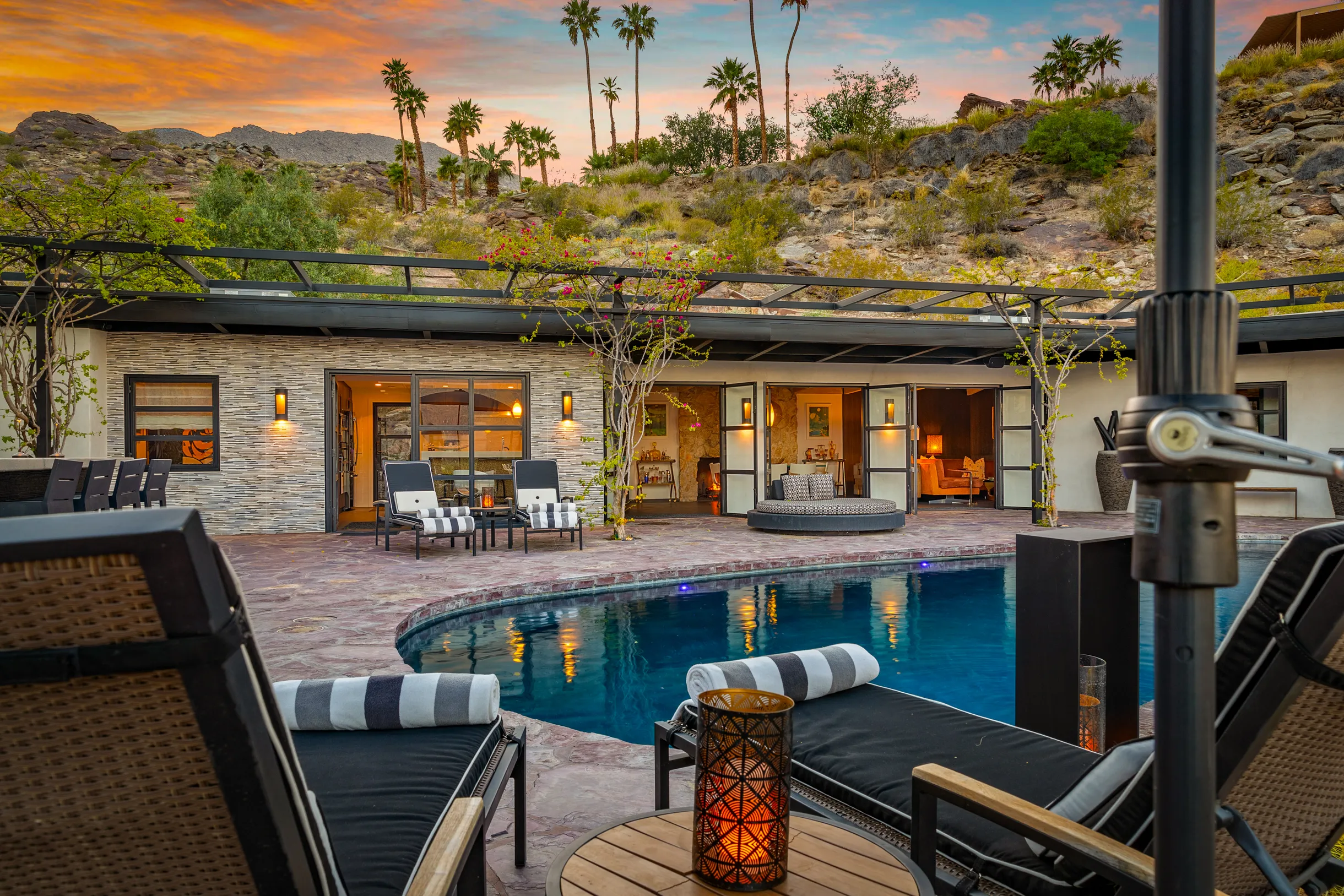 Wander Palm Springs Summit #82