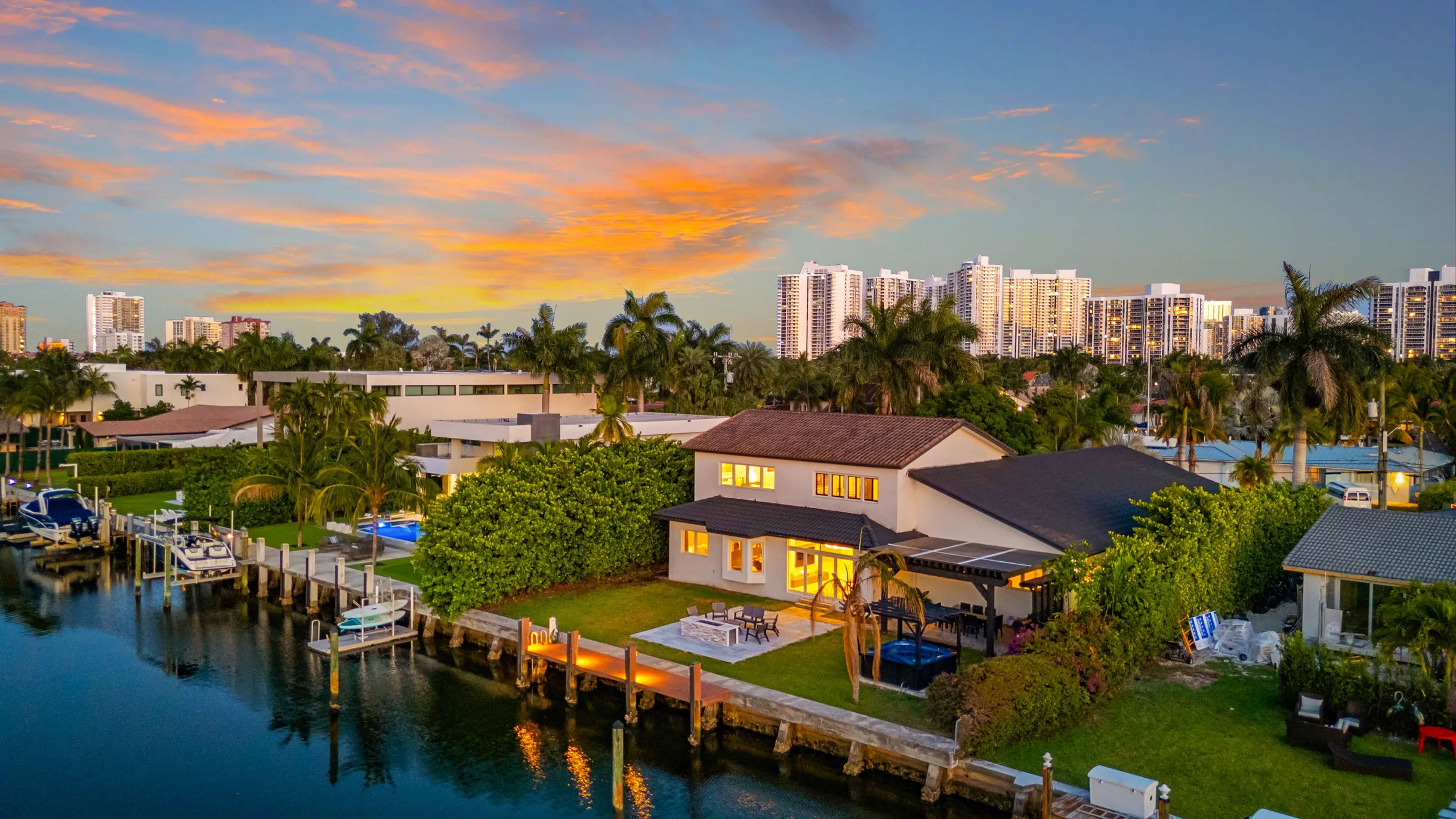 Wander Hallandale Waterfront #4