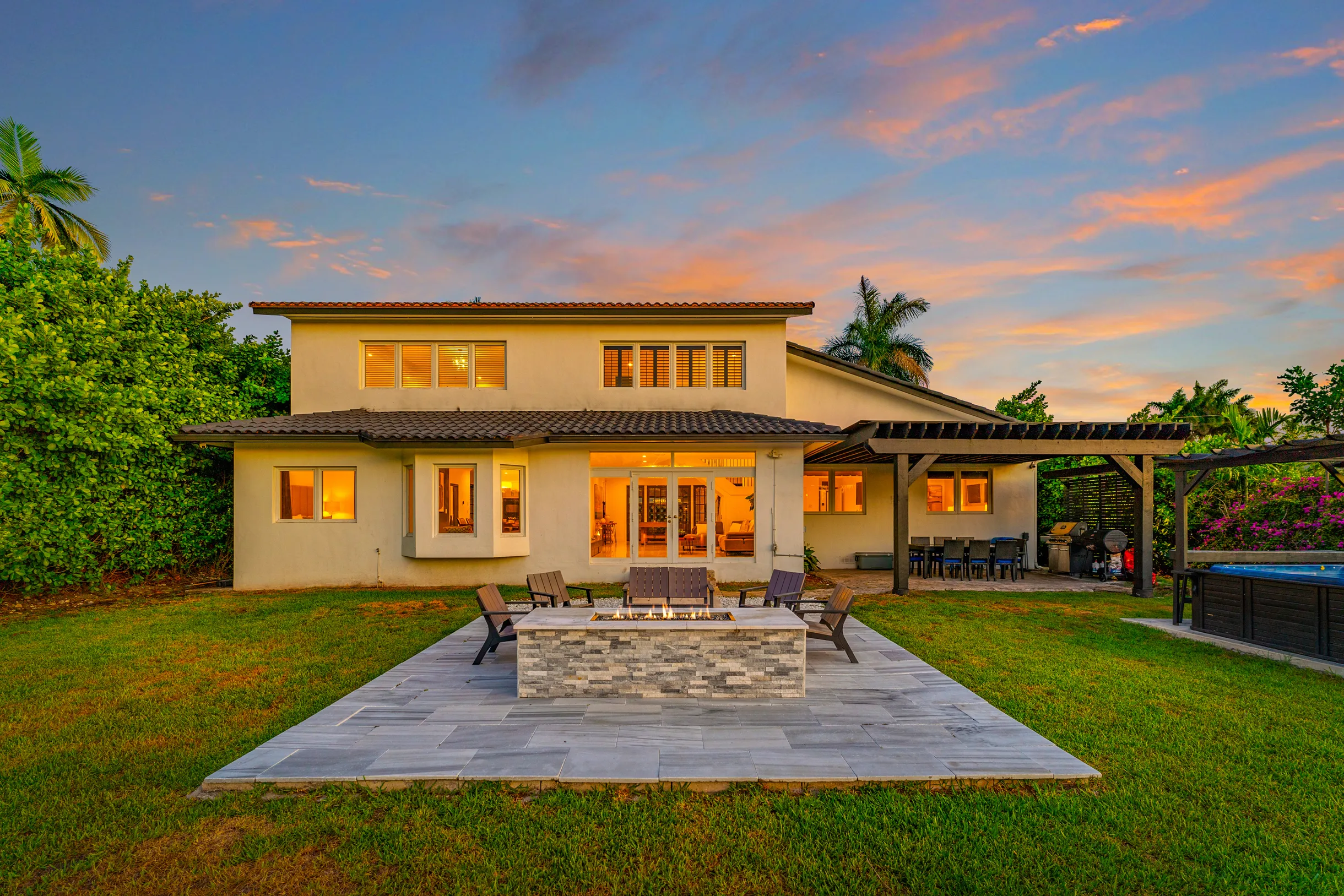 Wander Hallandale Waterfront #103