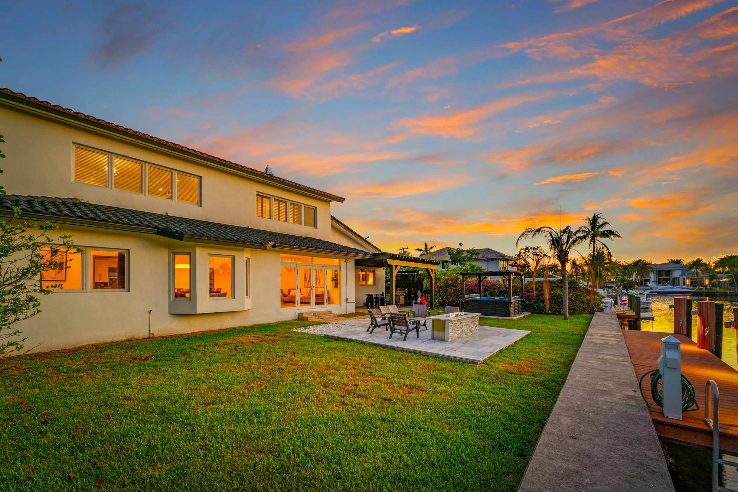 Wander Hallandale Waterfront #110