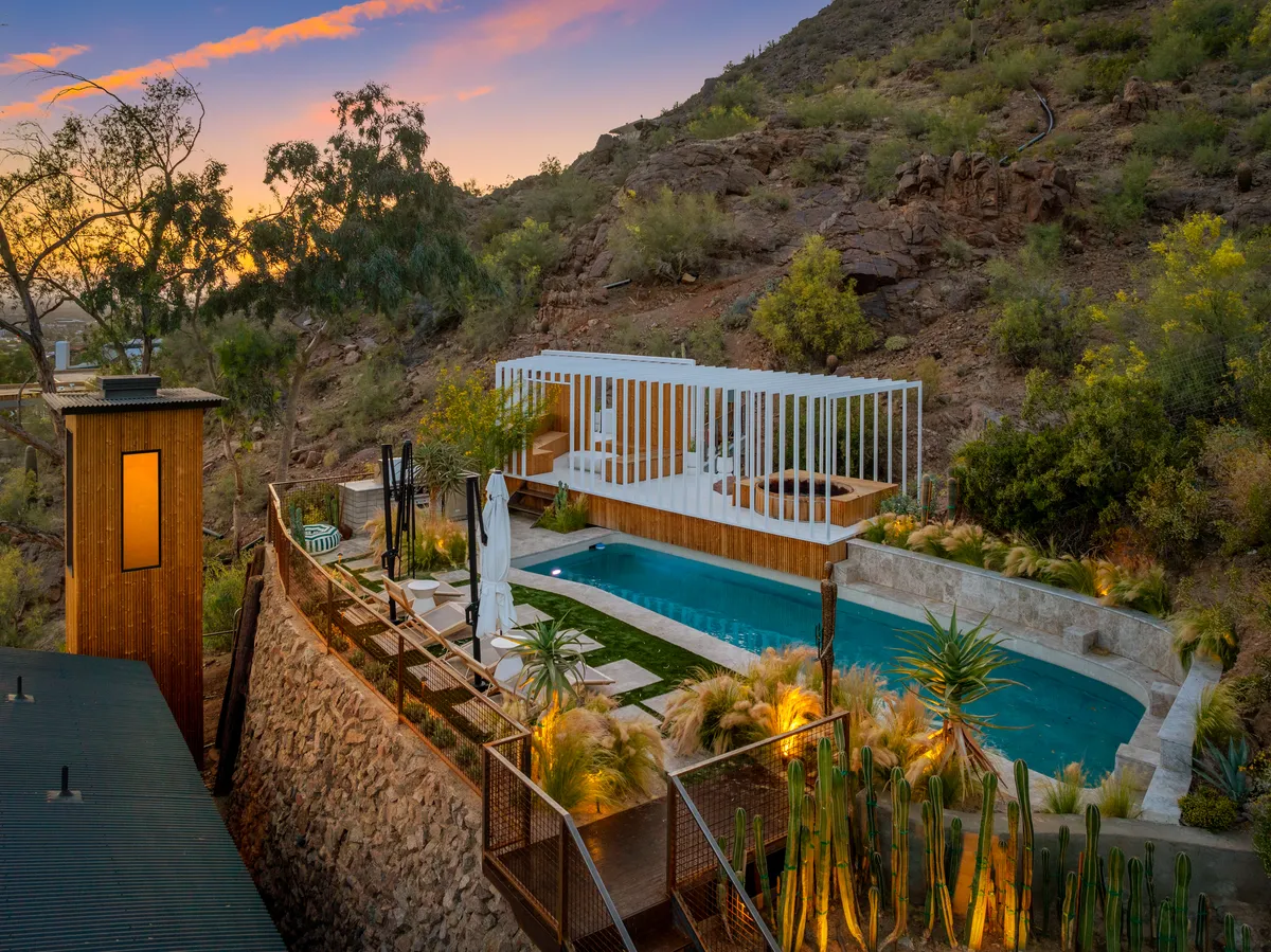 Wander Camelback Mountain