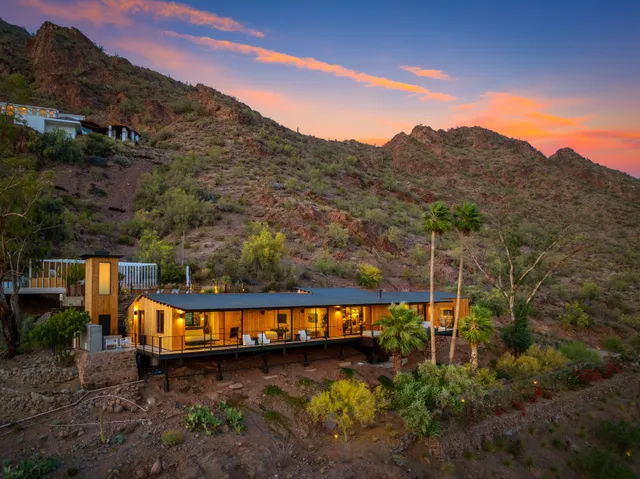 Wander Camelback Mountain
