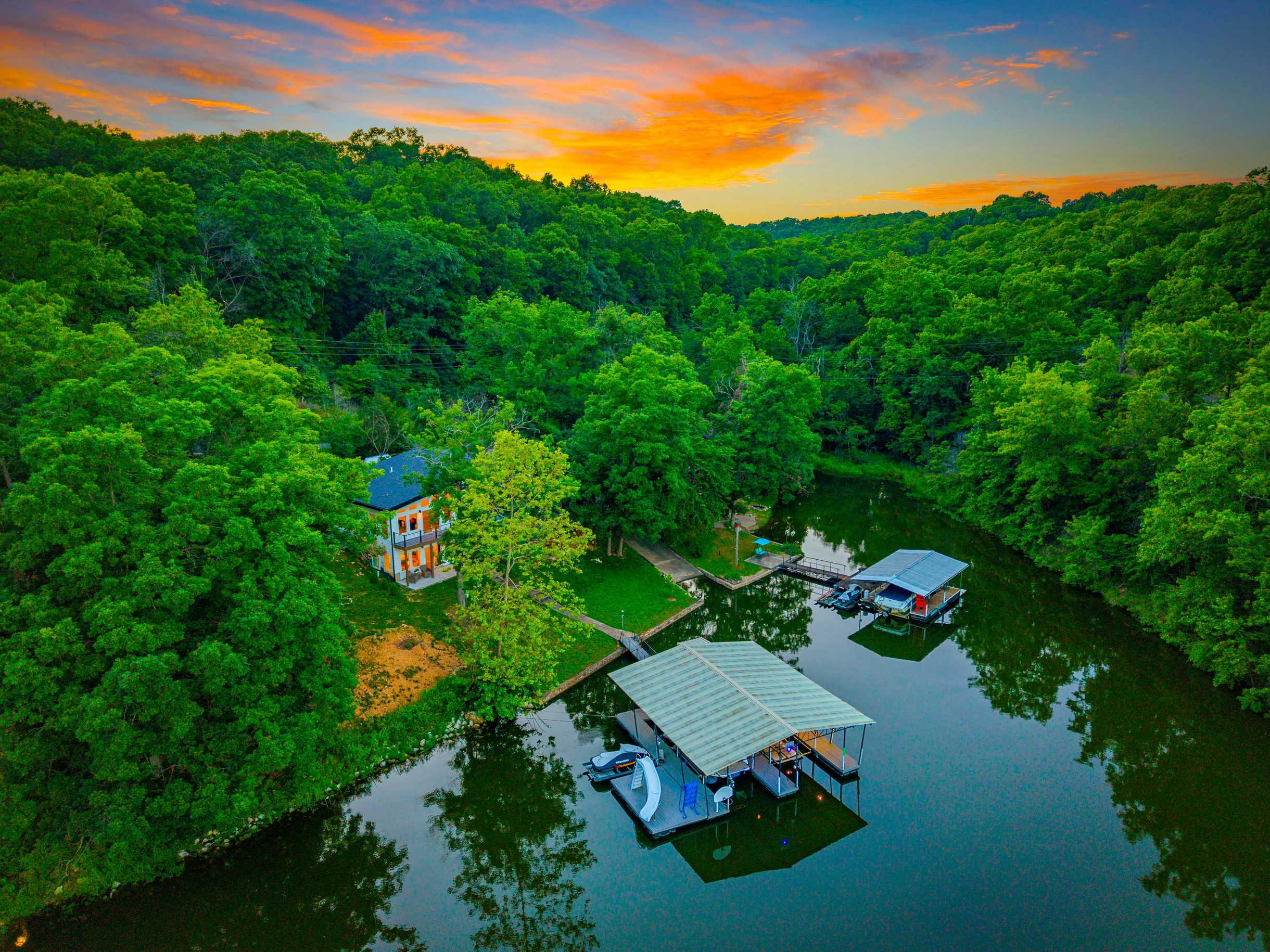 Wander Camdenton Lake #112